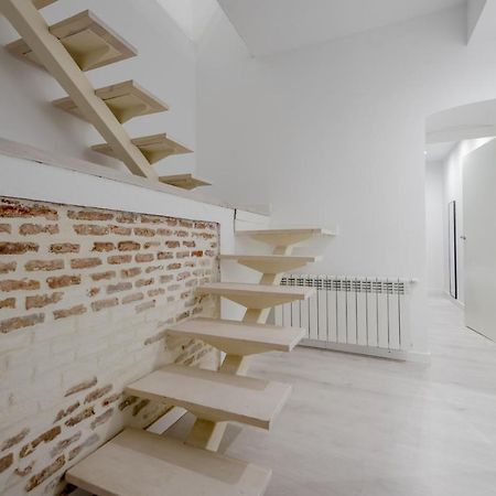 Cool/Soho Style Apt Para 9Pax C/Luciente Madrid Exterior foto
