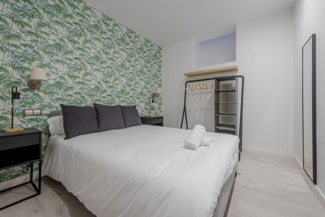 Cool/Soho Style Apt Para 9Pax C/Luciente Madrid Exterior foto